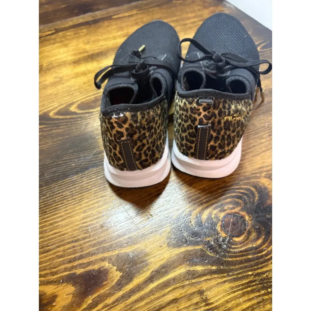 New‎ Balance Black Leopard Sneakers Size 8.5